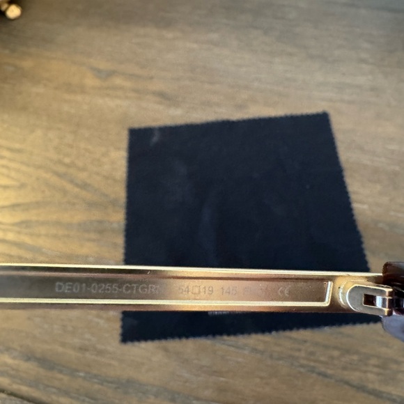 Diff Eyewear Tortoise Shell Sunglasses - Picture 2 of 2